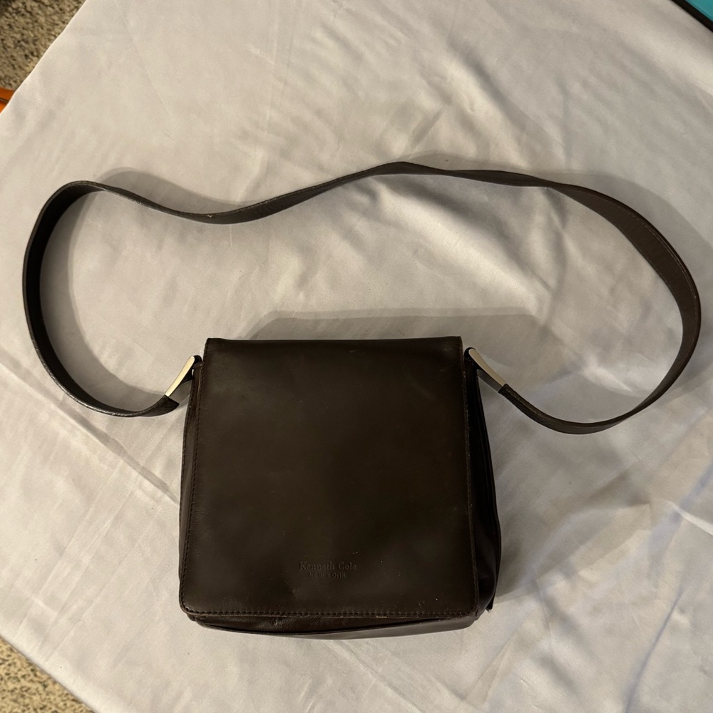 Women’s Kenneth Cole New York Brown Leather Crossbody Bag